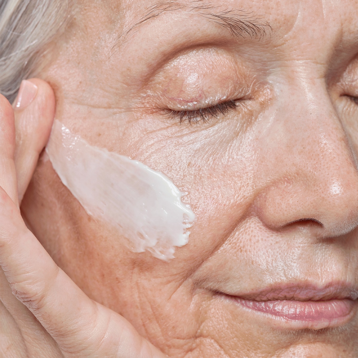 NUDESKIN CITRUS-C MASK & DAILY MOISTURIZER  (HIDRATANTE FACIAL)
